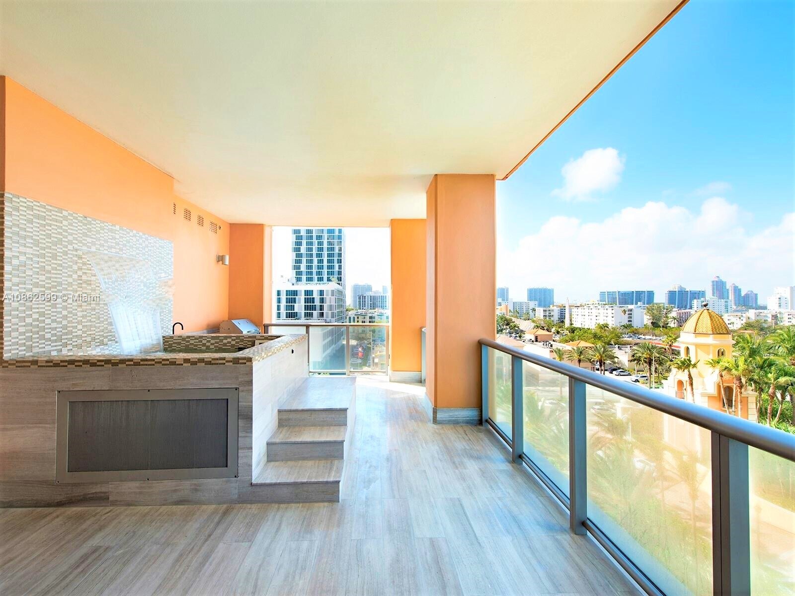 Building Photo - 17749 Collins Ave