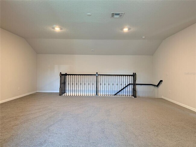 Building Photo - 19259 Briarbrook Dr