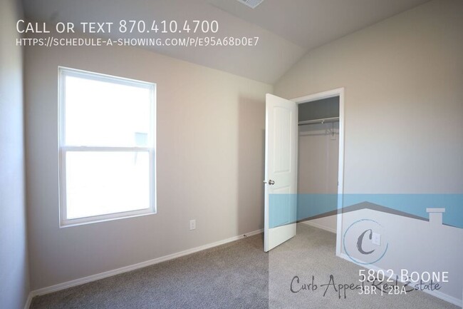 Building Photo - 5802 Boone-