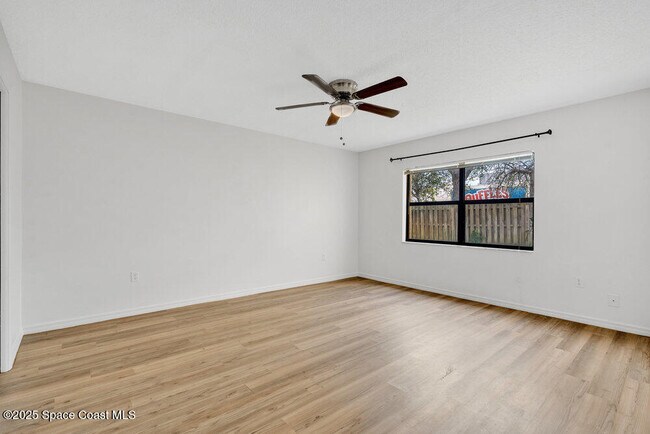 Building Photo - 5610 N Banana River Blvd