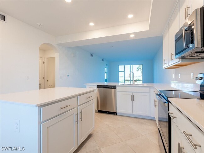 Building Photo - 5807 Double Eagle Cir