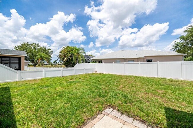 Building Photo - 4802 Bookelia Cir