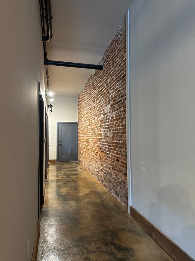 Building Photo - 2 Bedroom Apartment in Red Lion, PA