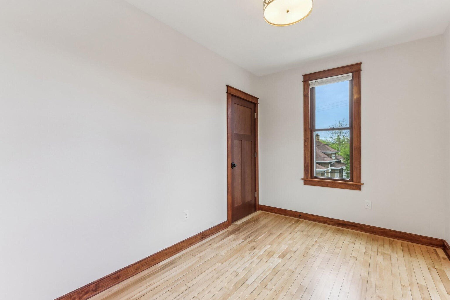 Bedroom 2 - 351A E Deer Pl