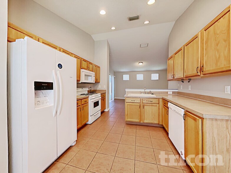 Building Photo - 8318 Night Owl Ct