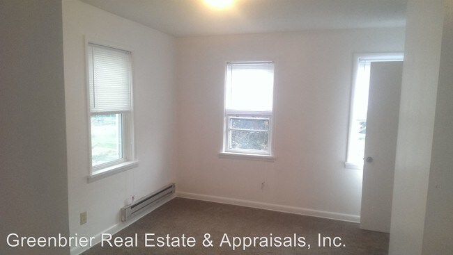 Building Photo - 1320 Maltby Ave