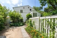 Building Photo - 4929 Jamestown Rd