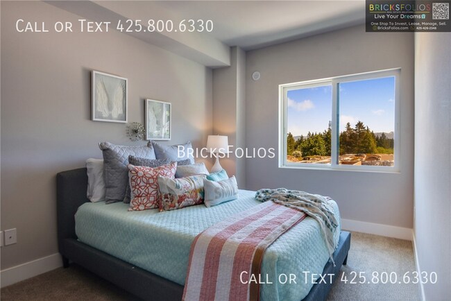 Building Photo - Rare Ichijo Townhome in Sammamish Town Center. Premium Japanese Construction. Walkable