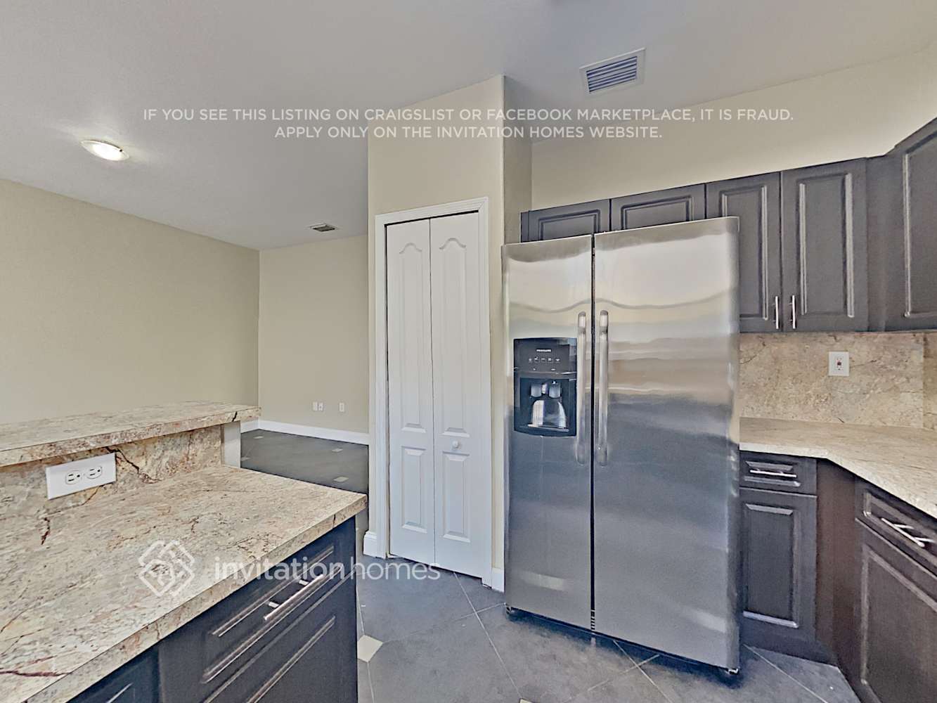 Building Photo - 15050 SW 9th Terrace