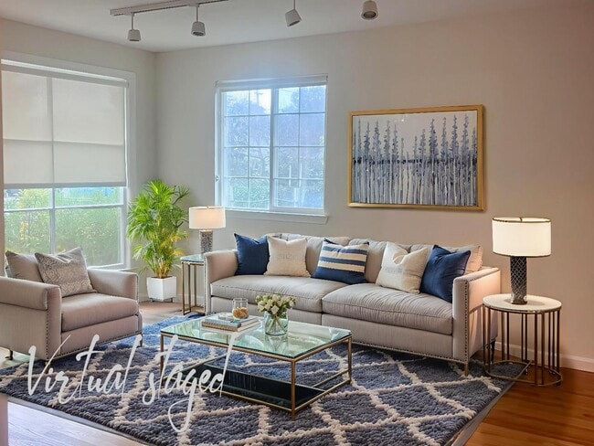 Building Photo - 1874 Villa St