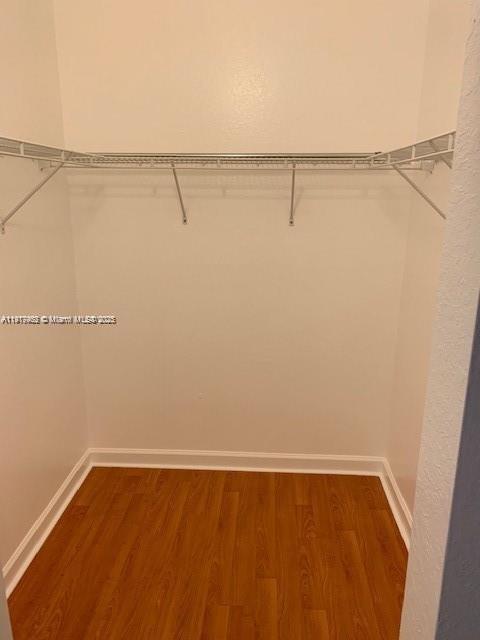 Building Photo - 367 NE 35th Ave