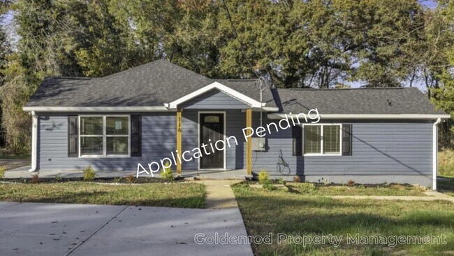 Primary Photo - 116 Nix Cir