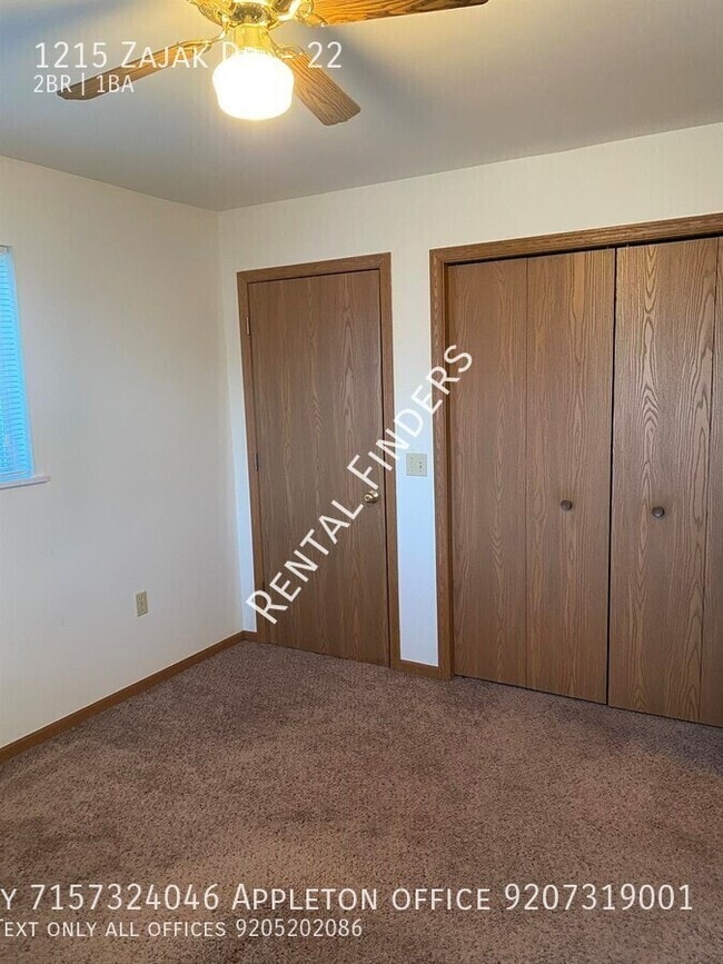 Building Photo - 1215 Zajak Dr