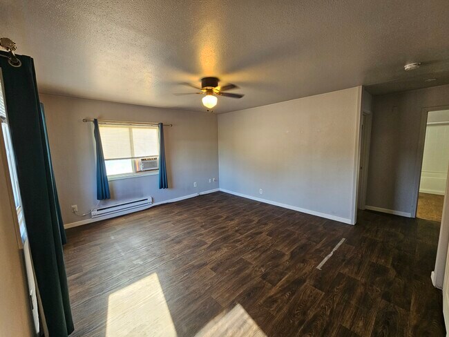 Primary Photo - 1237 3rd Ave S