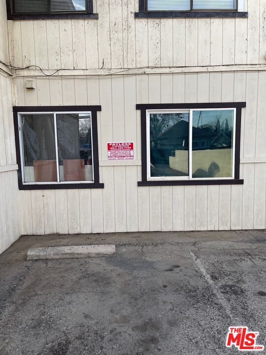 Building Photo - 1817 Blanche St