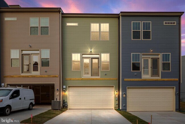 Building Photo - 1805 Evans Rd