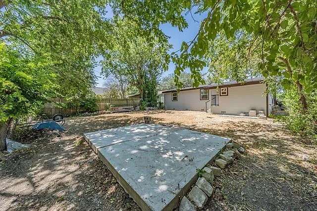 Building Photo - 193 Bass Rd