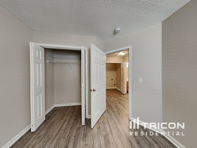 Building Photo - 205 Spring Frost Dr