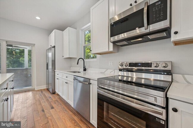 Building Photo - 2430 Harris Mill Rd