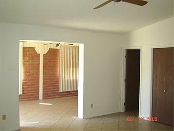 Building Photo - 533 E Montgomery Ave