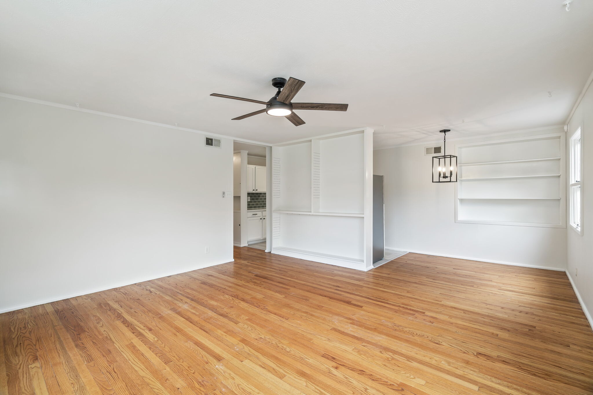 Building Photo - 1316 Huntington Rd