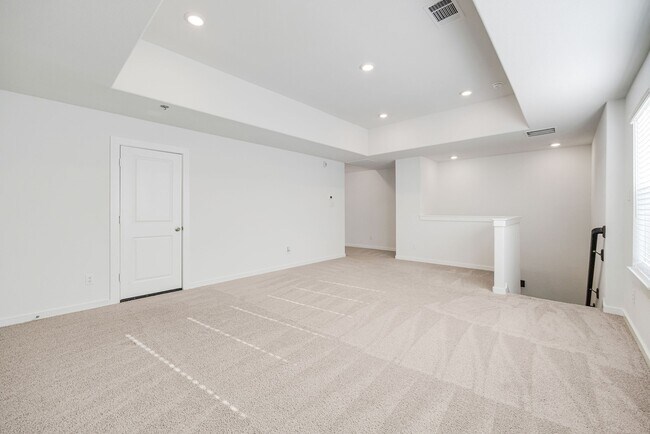 Building Photo - 21647 Alberta Frst Cir