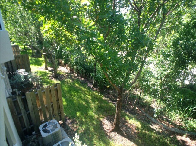 Building Photo - 1320 SE 31st Ct