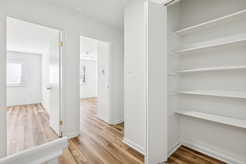 Building Photo - 1561 Malibu Pl