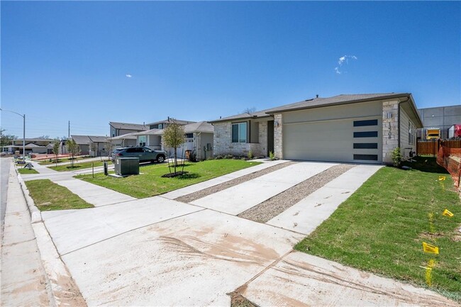 Building Photo - 13708 Lubeck Dr
