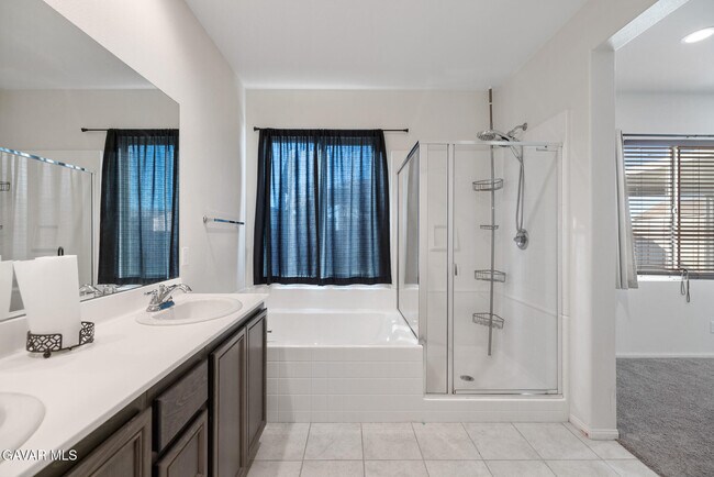 Building Photo - 3124 Via Bella Rosa Ave