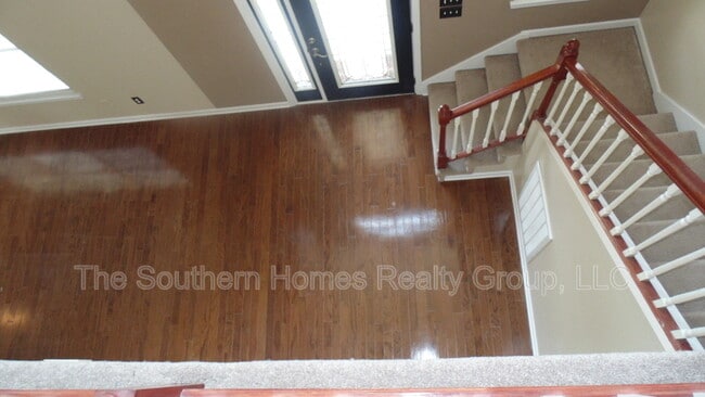 Building Photo - 264 Fyke Dr
