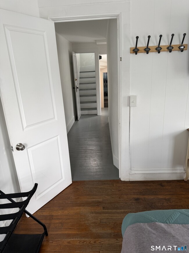 Building Photo - 246 Ledyard St