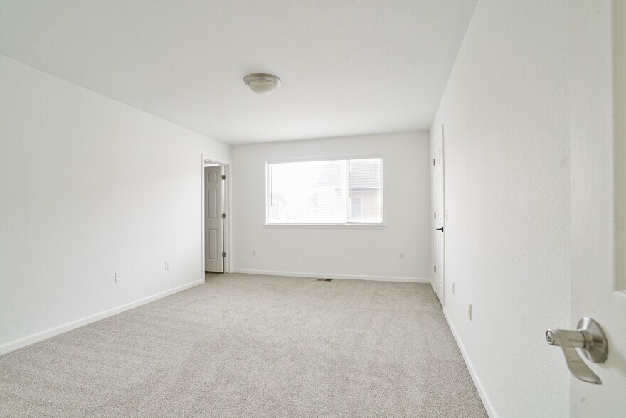 Building Photo - 8751 Pearl St