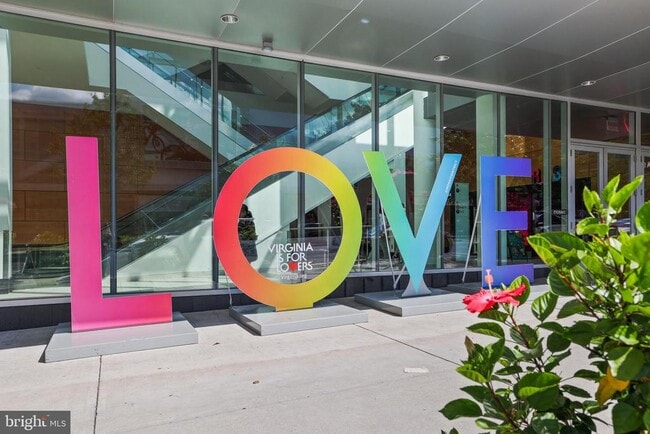 Building Photo - 2844 Yarling Ct