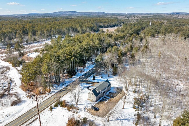 Building Photo - 259 Stage Rd