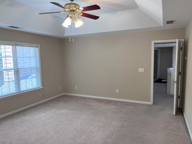 Building Photo - 5422 Tormeall Trace