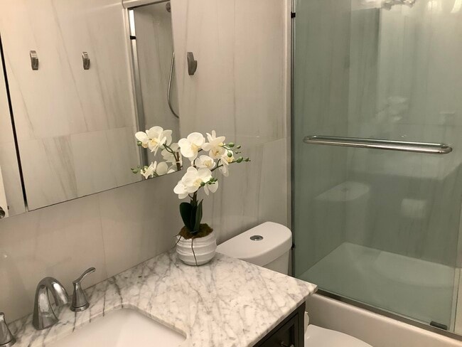 Building Photo - 22040 Palms Way