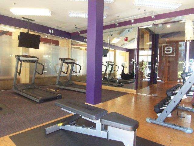 Gym - 390 17th St NW
