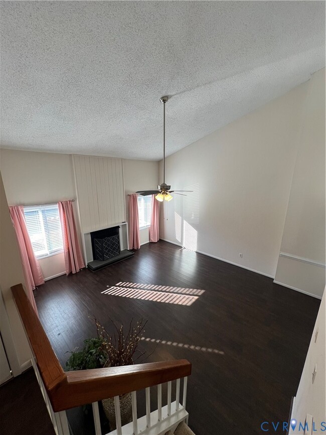 Building Photo - 2005 Rocky Creek Ln