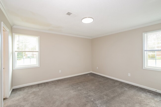 Building Photo - 2227 Cassell St