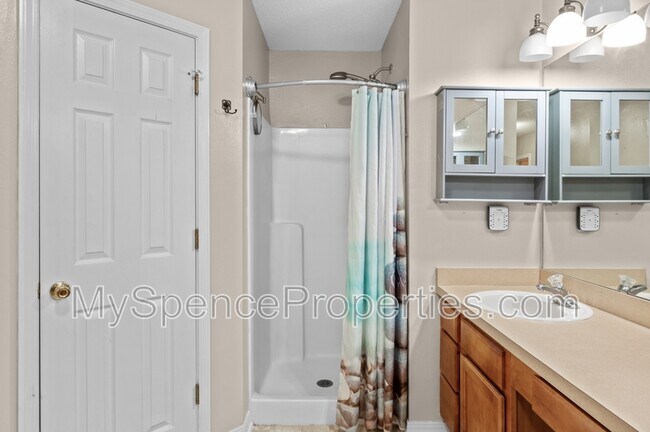 Building Photo - 3140 Border Creek Dr