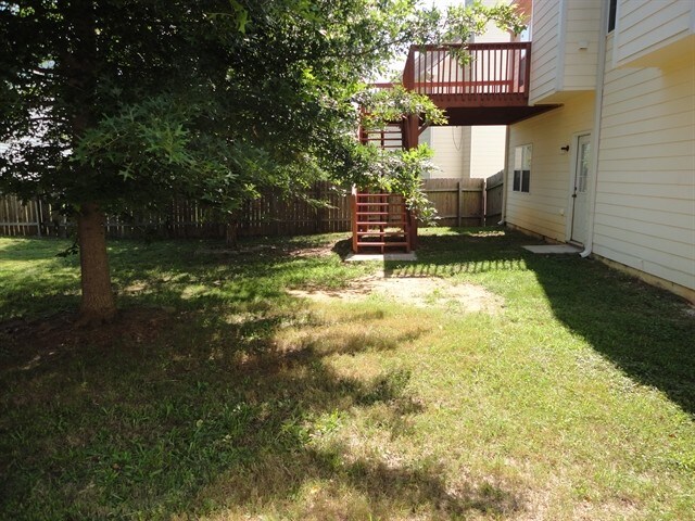 Building Photo - 1172 Cumberland Creek Way SW