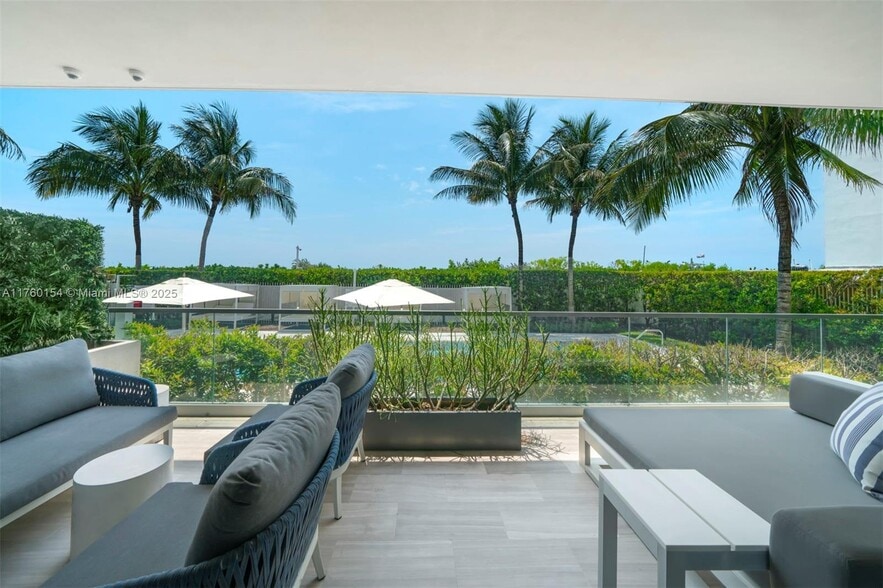 Building Photo - 321 Ocean Dr
