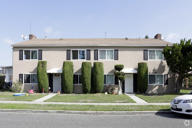 Building Photo - 5851 Belgrave Ave