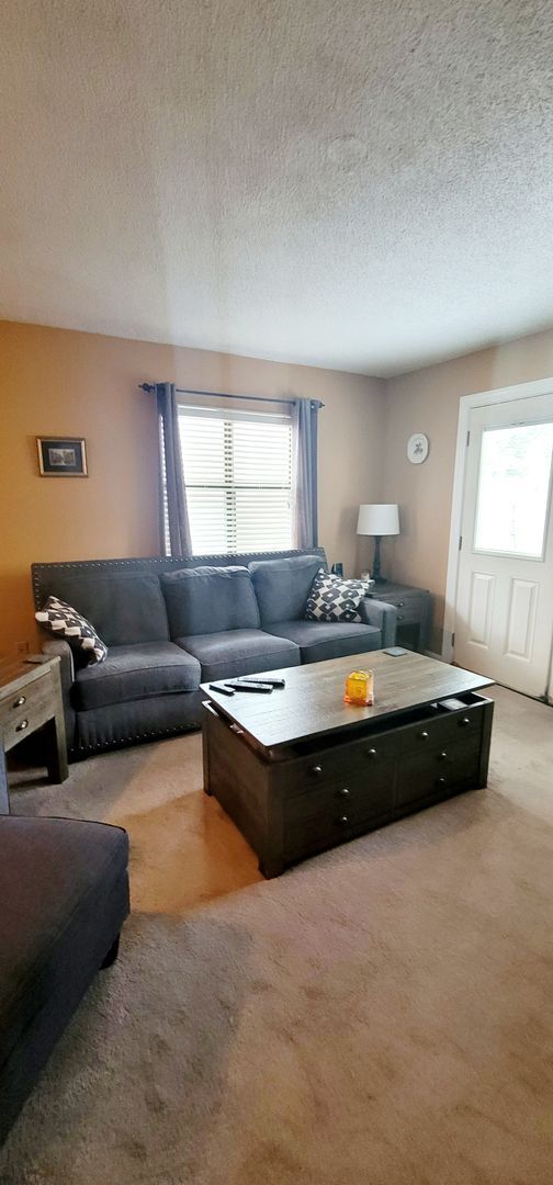 Building Photo - Spacious 2-Bedroom, 2.5-Bath Townhouse – C...