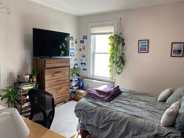 Building Photo - 161 Beacon St