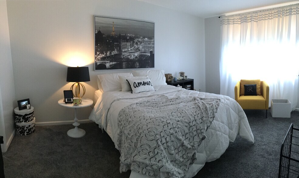 Building Photo - 2004 S Federal Hwy