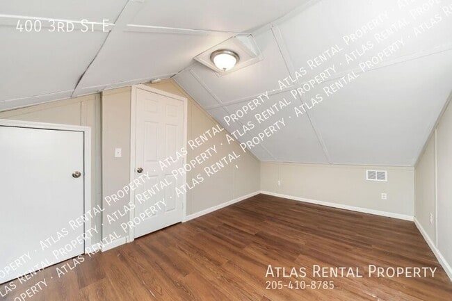 Building Photo - 400 3rd St E