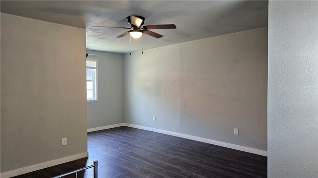 Building Photo - 3617 Dalraida Dr