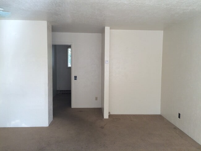 Building Photo - purvis01